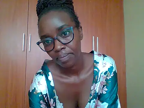 sexy darleen23 online show from 12, 4, 2026