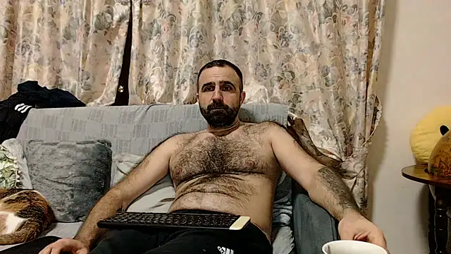 Snapshot of ivat80 chatting on 27, 2, 2025 ivat80 online show from 27, 2, 2025