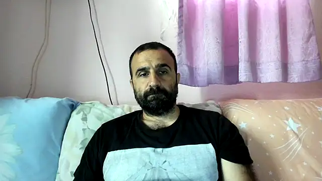 Snapshot of ivat80 chatting on 12, 9, 2025 ivat80 online show from 12, 9, 2025