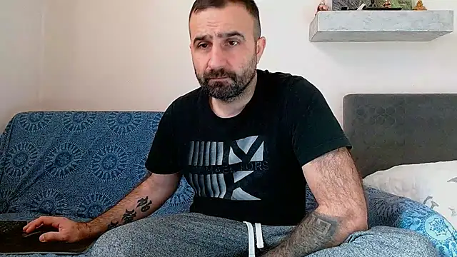 Snapshot of ivat80 chatting on 18, 1, 2026 ivat80 online show from 18, 1, 2026