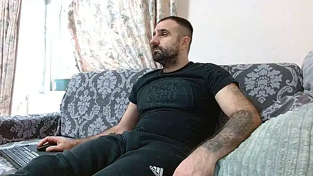 Snapshot of ivat80 chatting on 8, 2, 2026 ivat80 online show from 8, 2, 2026