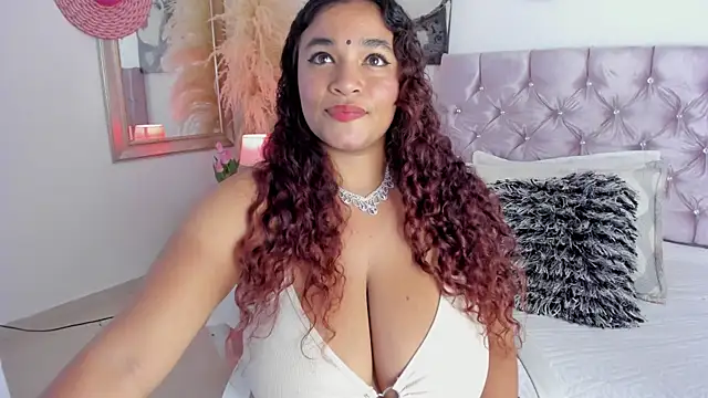 Snapshot of Darsha_Hara chatting on 26, 6, 2026 Darsha Hara online show from 26, 6, 2026