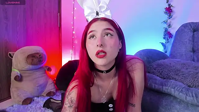 Megan wolf1  online show from 15, 4, 2026