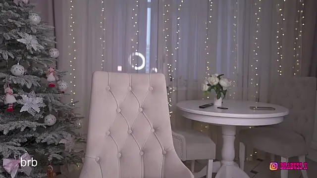  Moon  Shine  online show from 14, 12, 2025