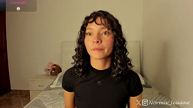 Snapshot of Norma-Jeaane chatting on 14, 11, 2025 Norma-Jeaane online show from 14, 11, 2025