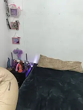 chaymae nah  online show from 28, 7, 2026