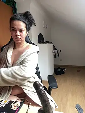 Snapshot of rafamarianoofc chatting on 13, 3, 2025 rafamarianoofc online show from 13, 3, 2025