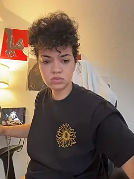 Snapshot of rafamarianoofc chatting on 1, 11, 2025 rafamarianoofc online show from 1, 11, 2025