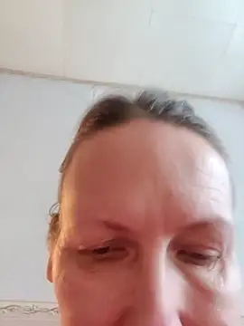 Evelina cute online show from 14, 1, 2026