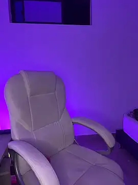 nyna 1 online show from 2, 4, 2026