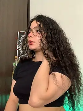 Snapshot of Antoniart_ chatting on 7, 12, 2024 Antoniart online show from 7, 12, 2024