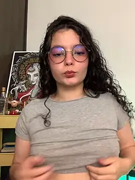 Snapshot of Antoniart_ chatting on 12, 12, 2024 Antoniart online show from 12, 12, 2024