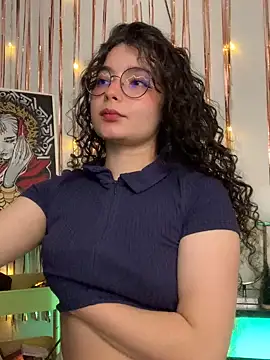 Snapshot of Antoniart_ chatting on 7, 1, 2025 Antoniart online show from 7, 1, 2025