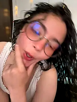 Snapshot of Antoniart_ chatting on 24, 9, 2025 Antoniart online show from 24, 9, 2025