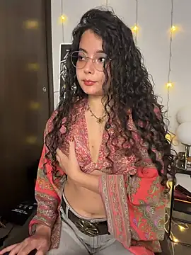 Snapshot of Antoniart_ chatting on 5, 6, 2026 Antoniart online show from 5, 6, 2026