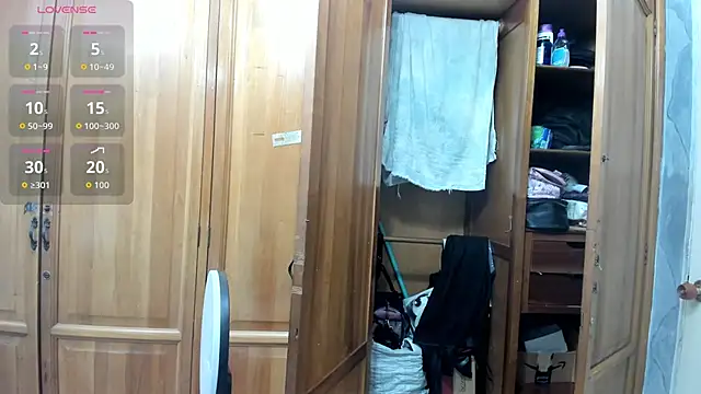 AmberGreyy  online show from 26, 9, 2025