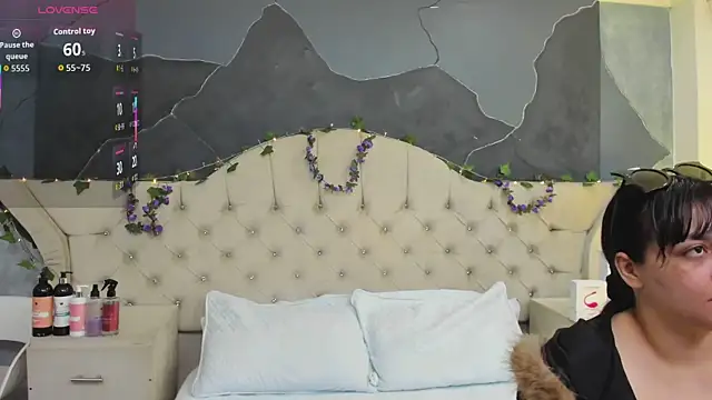 AmberGreyy  online show from 7, 2, 2026