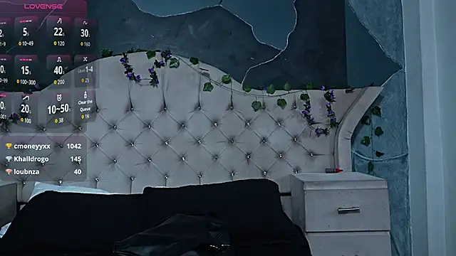 AmberGreyy  online show from 9, 4, 2026