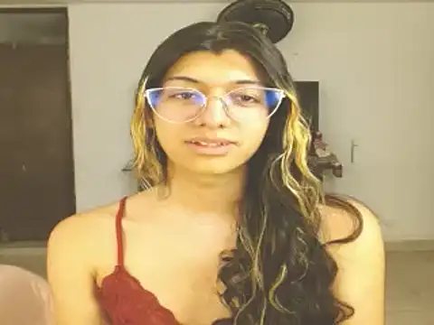 Snapshot of engielphoenis14 chatting on 6, 12, 2024 engielphoenis14 online show from 6, 12, 2024