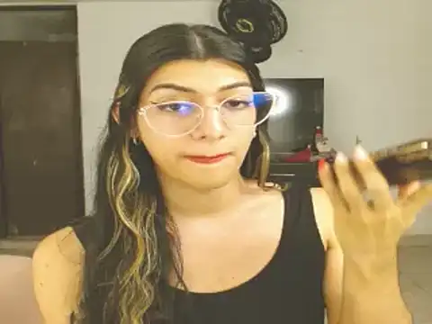 Snapshot of engielphoenis14 chatting on 9, 12, 2024 engielphoenis14 online show from 9, 12, 2024