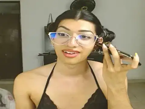 Snapshot of engielphoenis14 chatting on 19, 1, 2025 engielphoenis14 online show from 19, 1, 2025