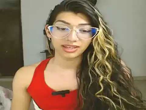 Snapshot of engielphoenis14 chatting on 22, 1, 2025 engielphoenis14 online show from 22, 1, 2025