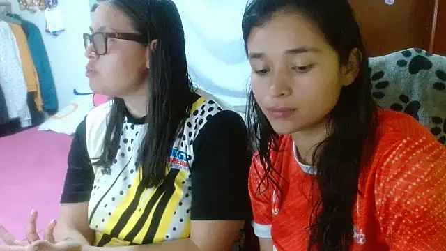 Snapshot of clayre_and_jill chatting on 14, 10, 2025 clayre and jill online show from 14, 10, 2025