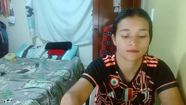 Snapshot of clayre_and_jill chatting on 17, 1, 2026 clayre and jill online show from 17, 1, 2026