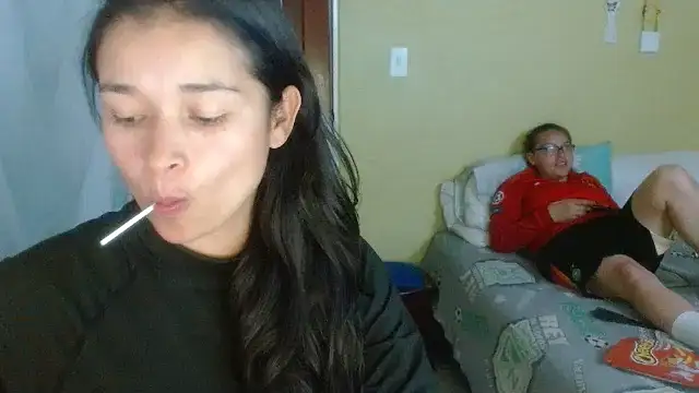 Snapshot of clayre_and_jill chatting on 13, 4, 2026 clayre and jill online show from 13, 4, 2026