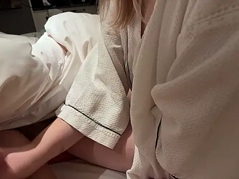 Snapshot of NANAchan_R chatting on 6, 1, 2026 NANAchan R online show from 6, 1, 2026