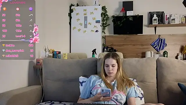 Girl alone home online show from 2, 3, 2025