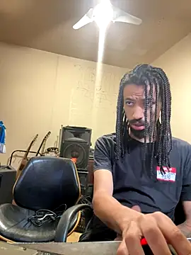 Snapshot of hotcamboy420 chatting on 2, 10, 2025 hotcamboy420 online show from 2, 10, 2025