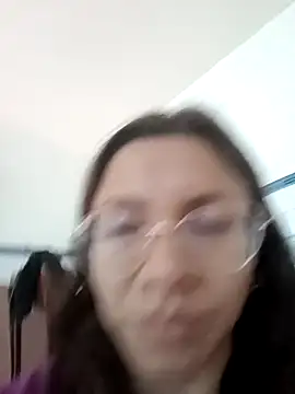 karlamorris  online show from 5, 2, 2025