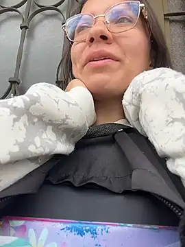 karlamorris  online show from 18, 2, 2026