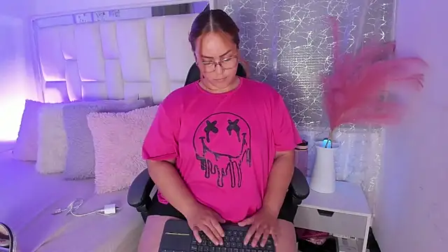 LeahxBarker online show from 29, 5, 2026