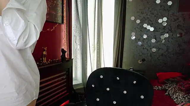 alissa4blonde online show from 7, 4, 2026