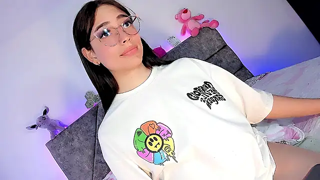 Snapshot of Valentina_Alba chatting on 5, 12, 2024 Valentina Alba online show from 5, 12, 2024