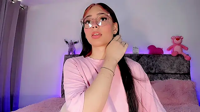 Snapshot of Valentina_Alba chatting on 10, 1, 2025 Valentina Alba online show from 10, 1, 2025