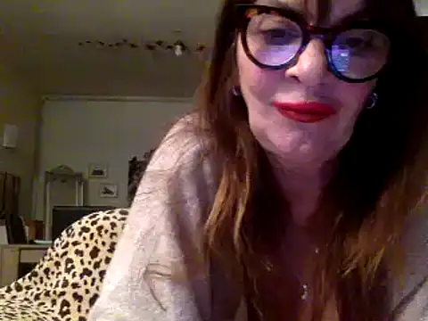 gildamilf online show from 11, 1, 2025