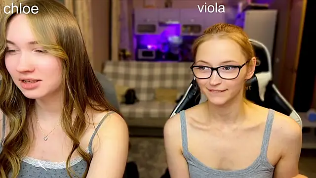 ChloeMillerMeow online show from 3, 10, 2025