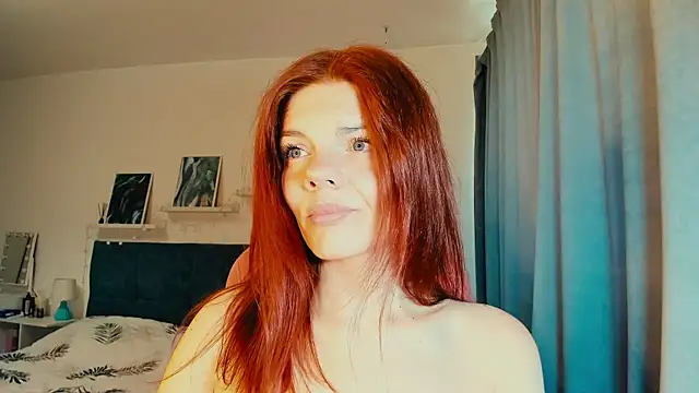 Snapshot of AlysaNightmoon chatting on 9, 4, 2026 AlysaNightmoon online show from 9, 4, 2026