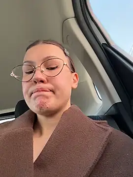 RinaCat online show from 3, 4, 2026