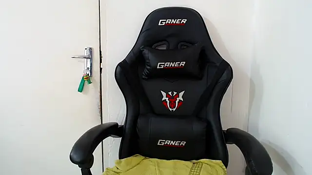 IceBellaCane313 online show from 16, 9, 2025