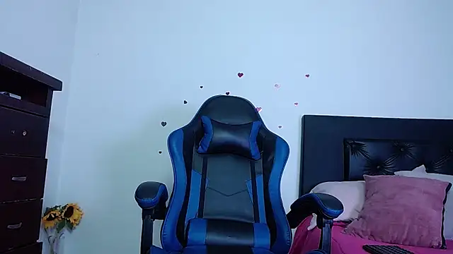 Snapshot of Georgina_Copper chatting on 28, 2, 2026 Georgina Copper online show from 28, 2, 2026