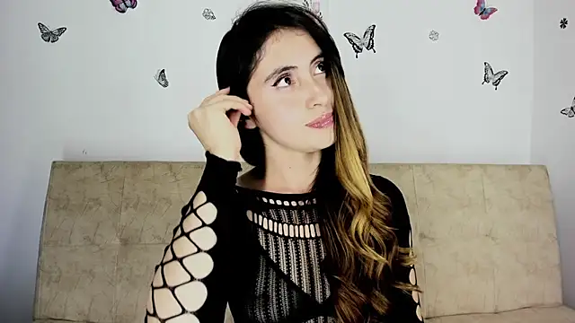 Snapshot of Nicol_Swift_ chatting on 11, 1, 2025 Nicol Swift online show from 11, 1, 2025