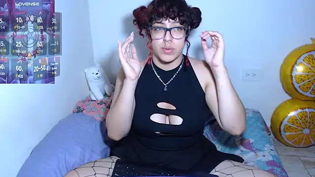 Eli666uwu online show from 2, 2, 2025