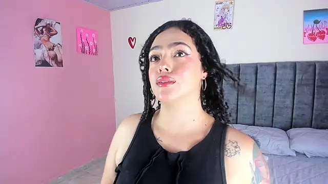 Snapshot of KayllaEvanss_ chatting on 15, 3, 2025 KayllaEvanss  online show from 15, 3, 2025