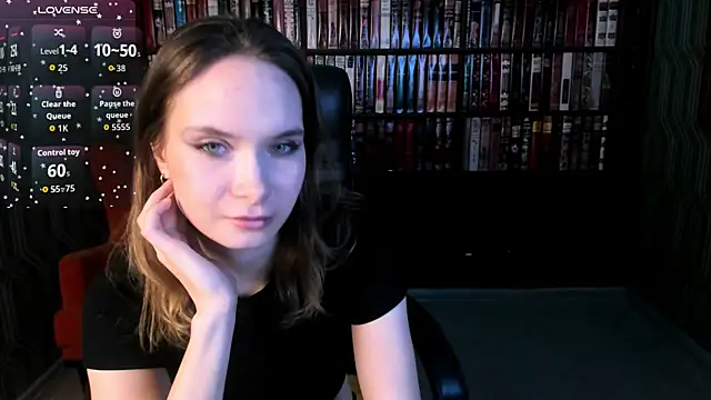 LinaVolberg online show from 30, 11, 2025