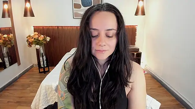 KatherineBond online show from 8, 6, 2026