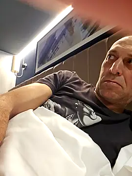 Snapshot of meateater1 chatting on 8, 12, 2024 meateater1 online show from 8, 12, 2024